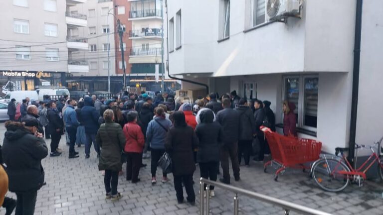 2400 pako ushqimore dhe higjienike ndihmë për familjet në nevojë në Prizren