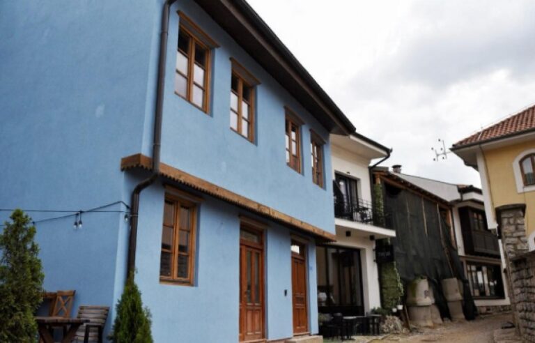 Kurti:Restaurimi i trashëgimisë  kulturore  në Prizren, ndihmon turizmin dhe ekonominë