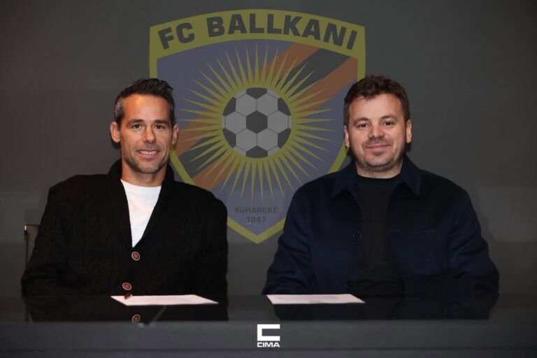 Ballkani për herë të parë bëhet me trajner të huaj