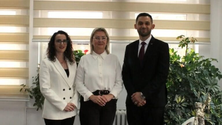 Dy gjyqtarë të rinj nisin angazhimin në Gjykatën Themelore të Prizrenit