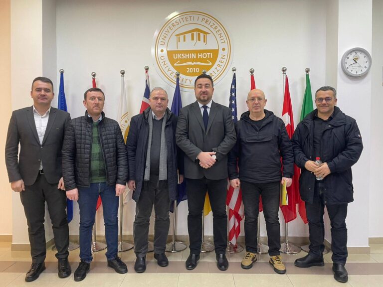 Posta e Kosovës forcon bashkëpunimin me Universitetin ‘Ukshin Hoti’ në Prizren