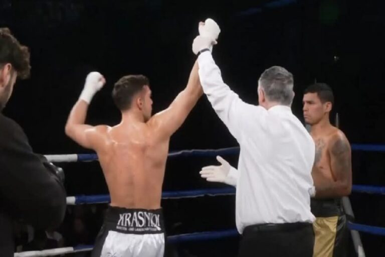 Triumfon Eris Bajraj, prek fitoren e dhjetë në boksin profesionist