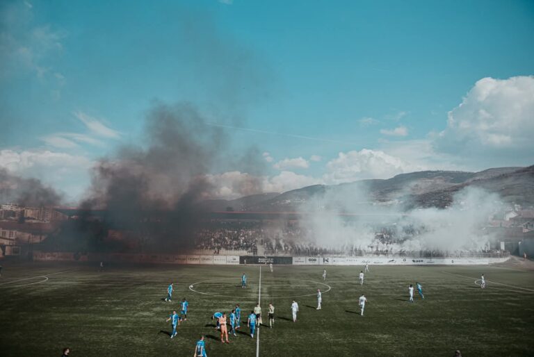 Ndeshje pa shikues dhe gjobë e majme për Lirinë