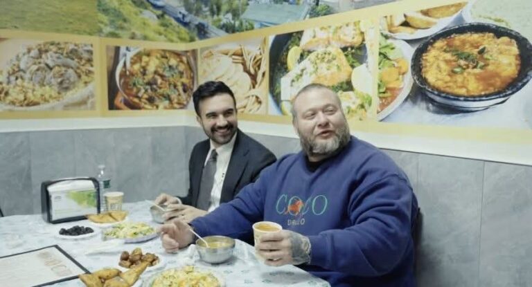 Kryetari i Nju-Jorkut bën iftar me reperin shqiptar, Action Bronson