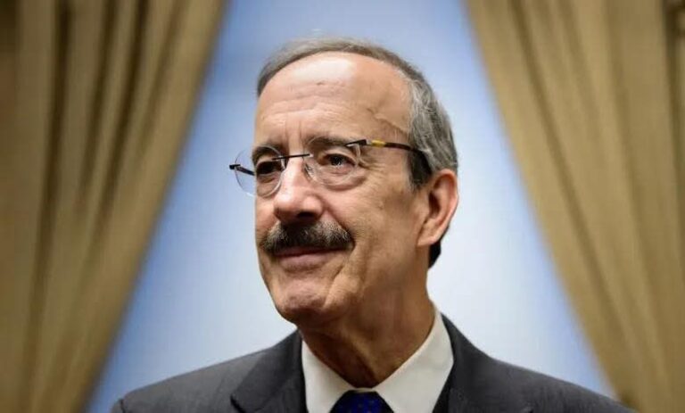 Qendra “Gjenocidi në Kosovë – Plagë e Hapur” telegram ngushëllimi për ndarjen nga jeta të Eliot Engel